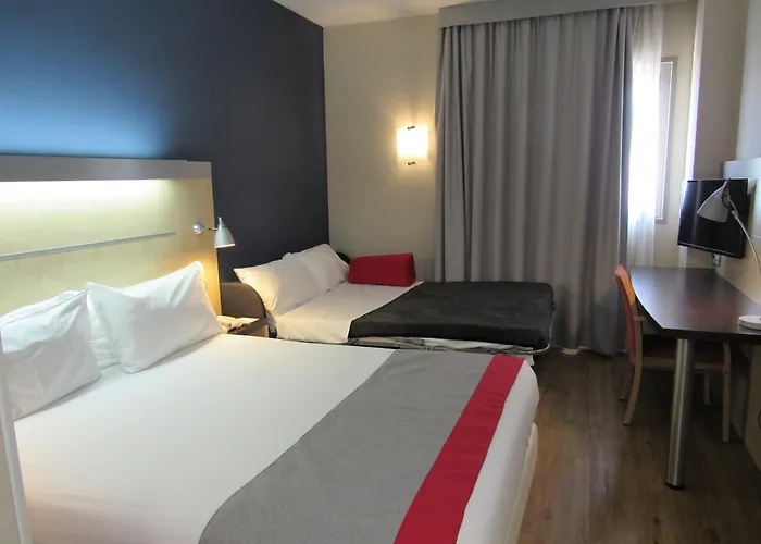 Holiday Inn Express Barcelona - Montmelo By Ihg